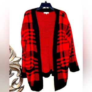 This Ultra Flirt plaid sweater is perfect for Fall season!